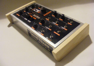 Circuit bent Sound master drum machine