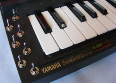 Yamaha PSS560 desktop